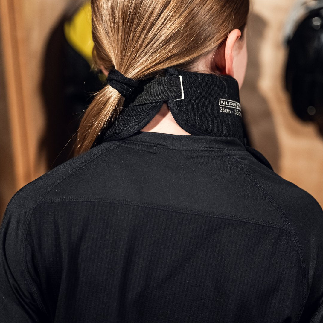 Bauer Core Neck Guard