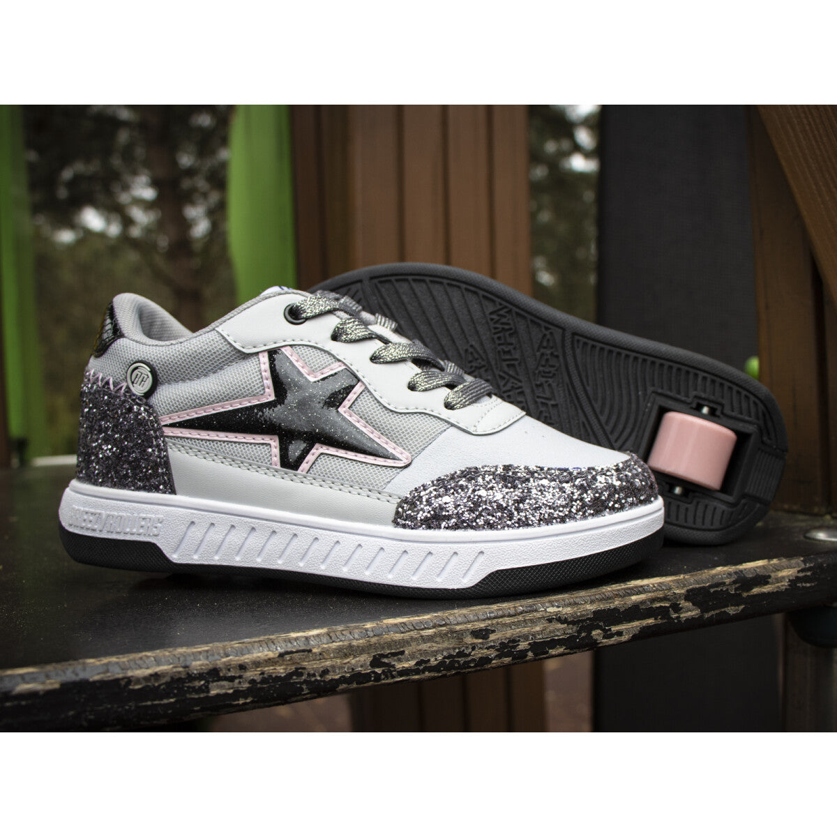 Breezy Rollers - Silver/Grey