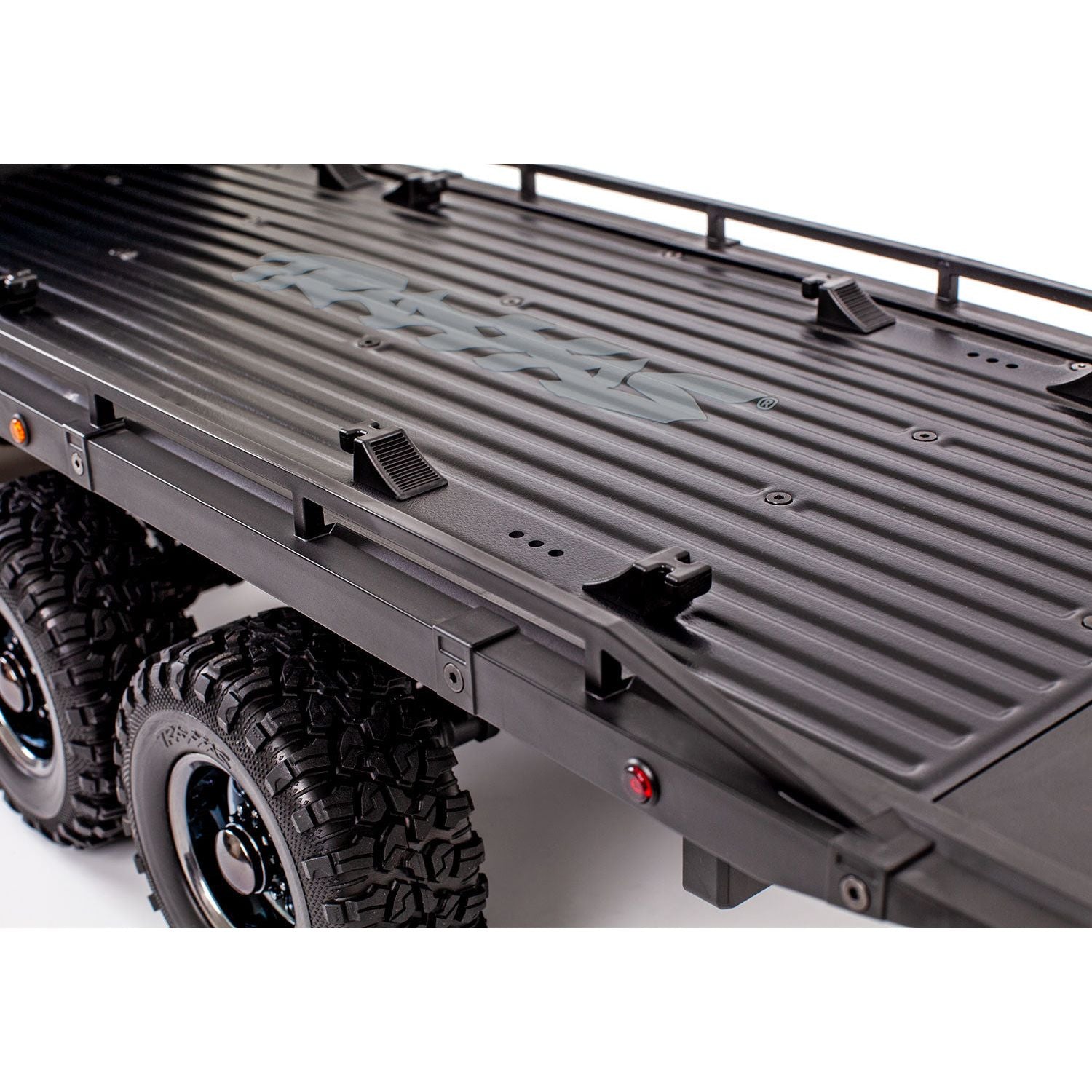 Traxxas TRX-6 Ultimate RC Hauler 6x6 TQi