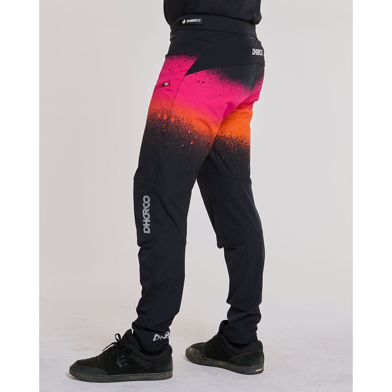 Dharco Mens Gravity Pants - Black Snake